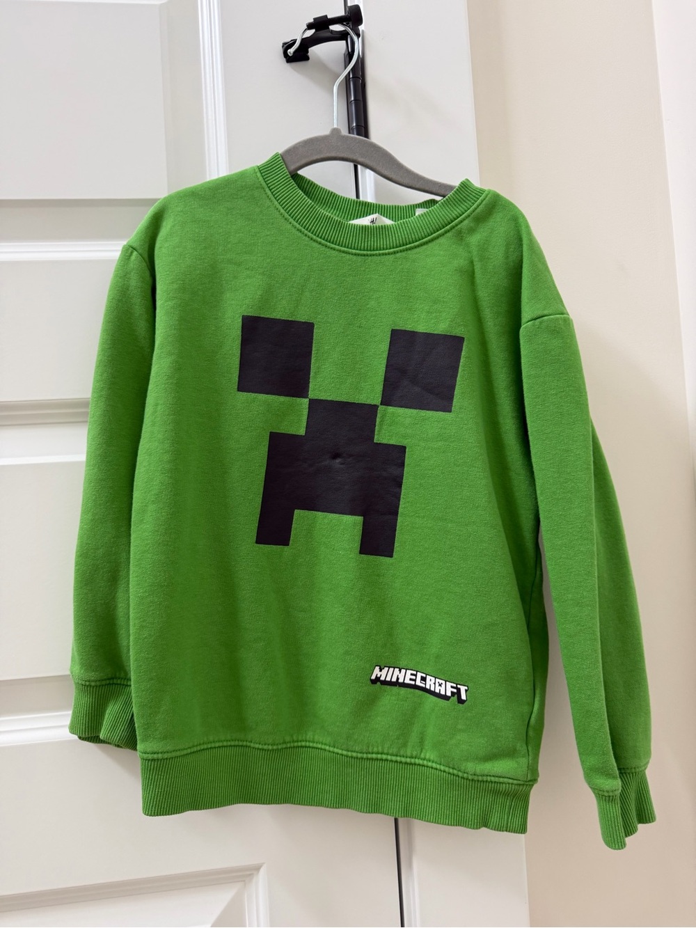 H&M Minecraft Creeper Green Sweatshirt